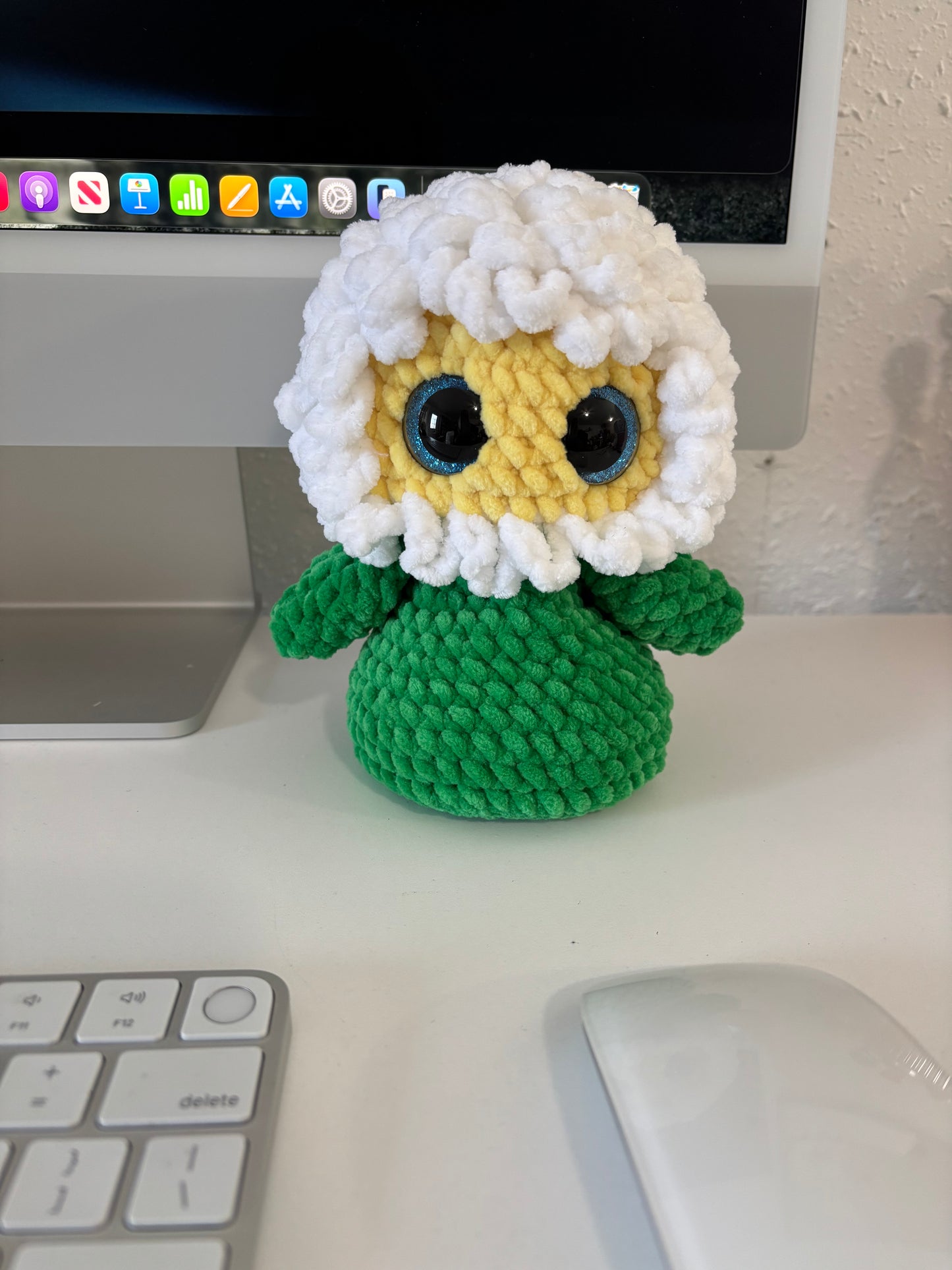 Dandelion Puff Desk Pal Huggable Plushie