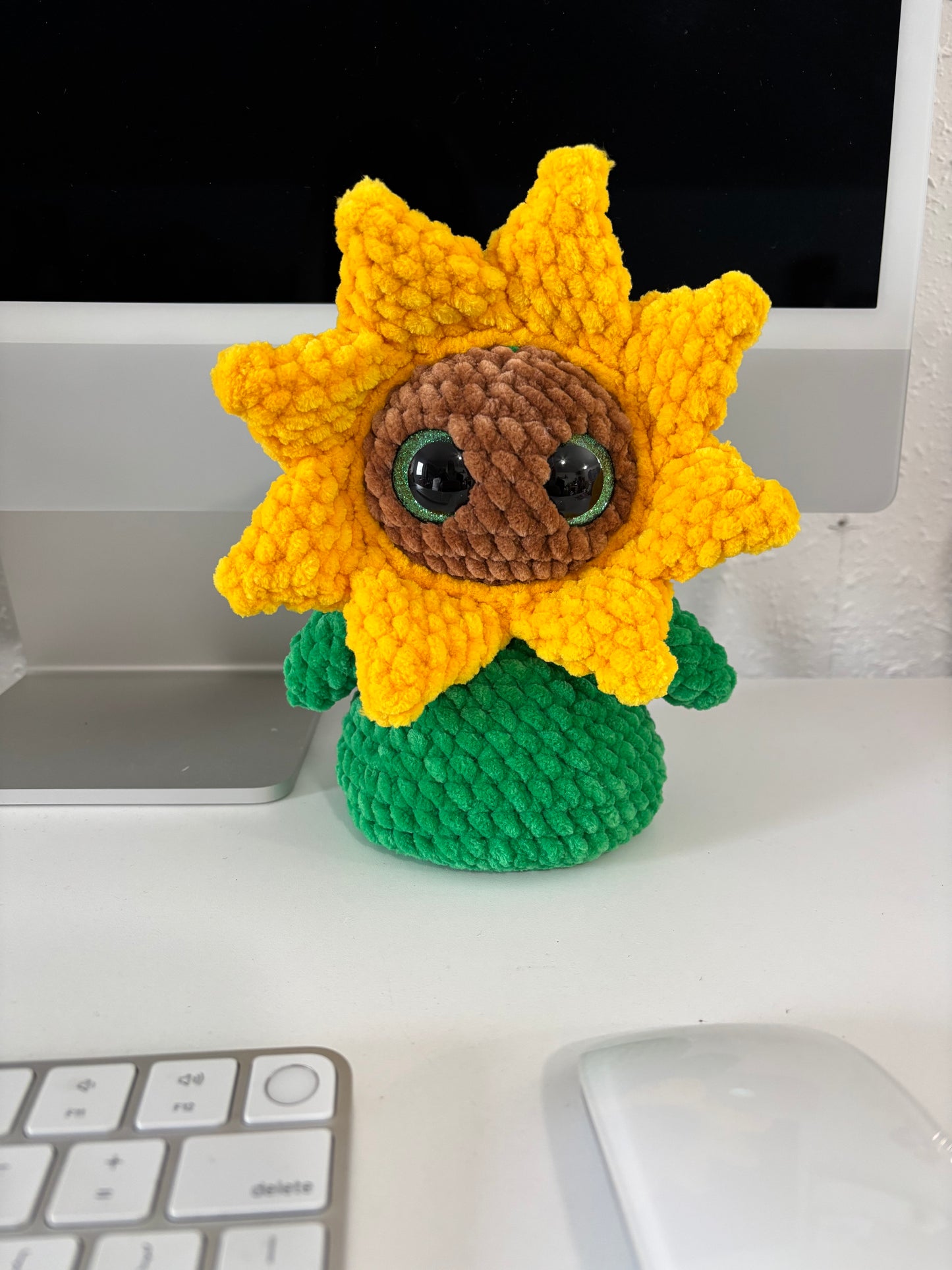 Sunflower Desk Pal Huggable plushie