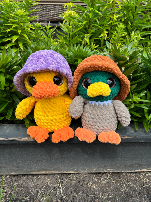 Ducky Digital Crochet Pattern, Low Sew (PDF Pattern)